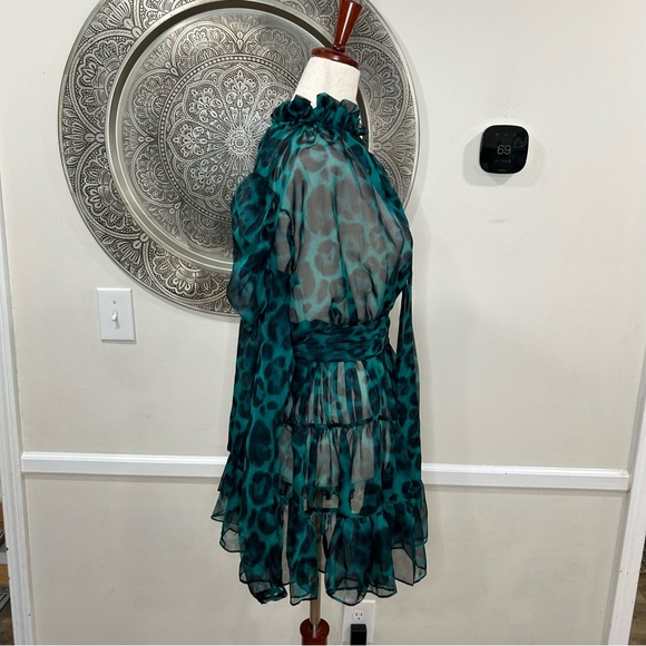 NWT Gigiis Green and Black Cheetah Print Dress with Belt Size Medium - Picture 5 of 10
